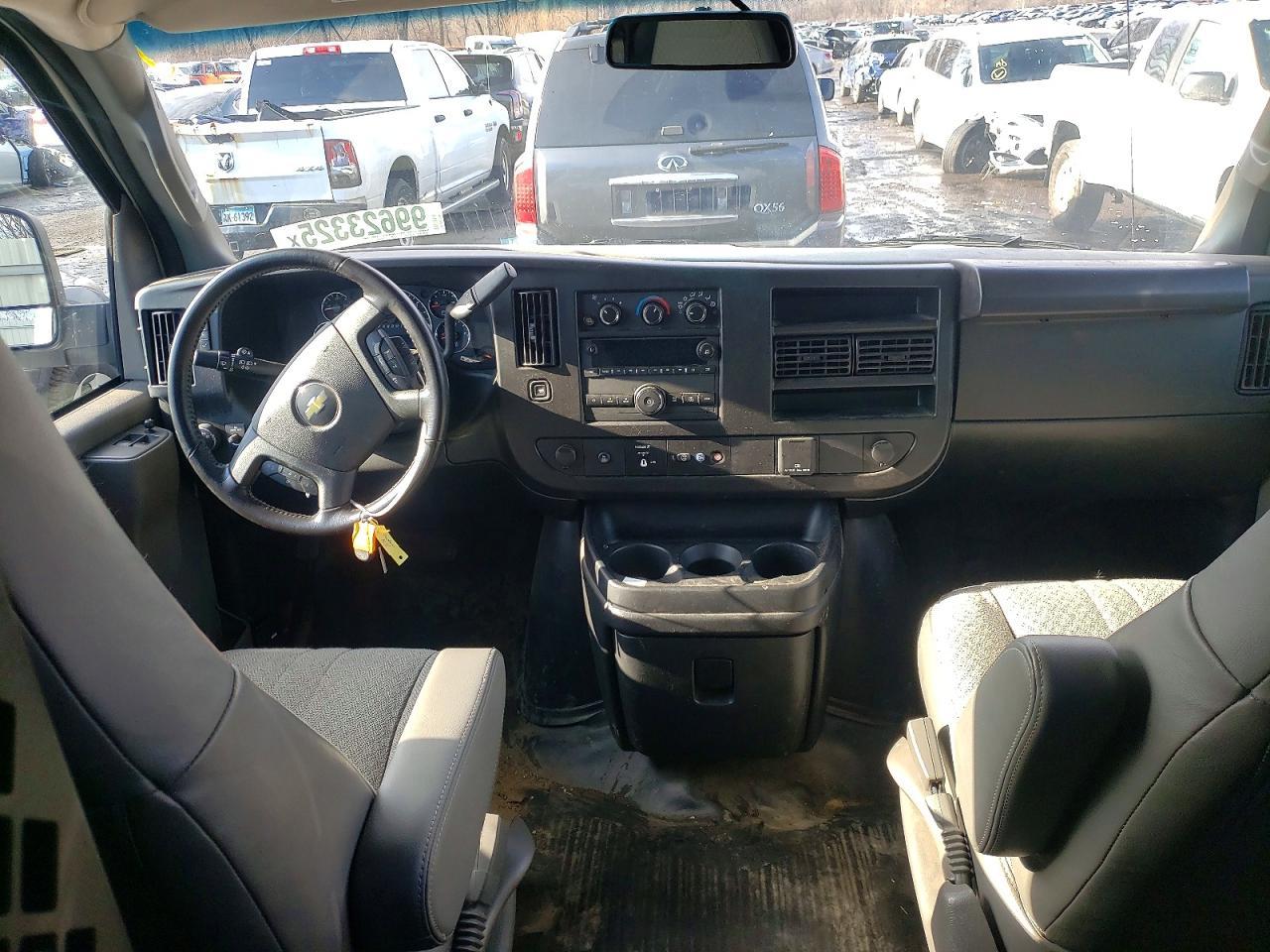 2023 Chevrolet Express G2500