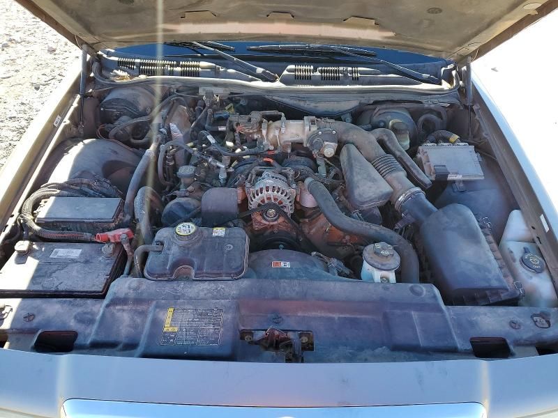 2005 Mercury Grand Marquis gs