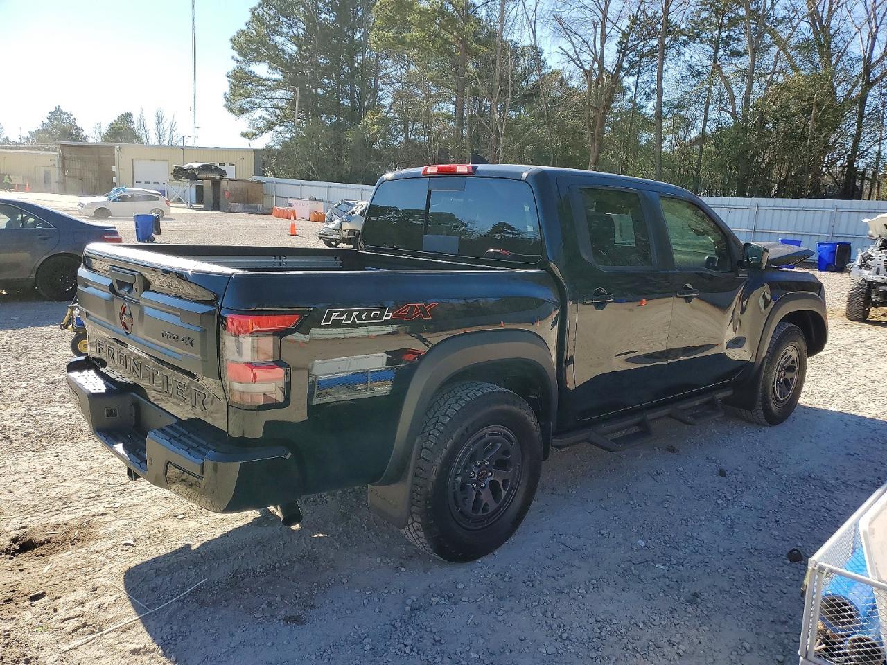 2026 Niss Frontier PRO-4X