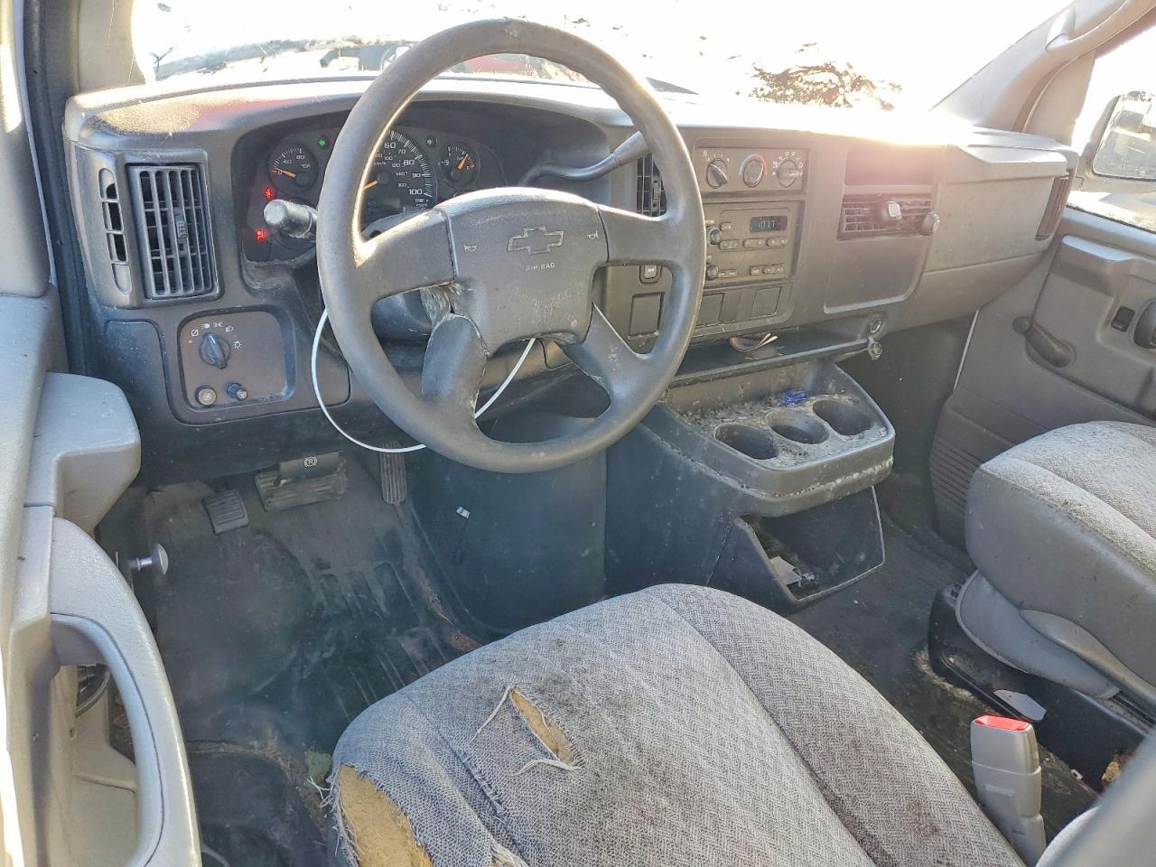 2006 Chev Rolet Express G2500 Delivery Van