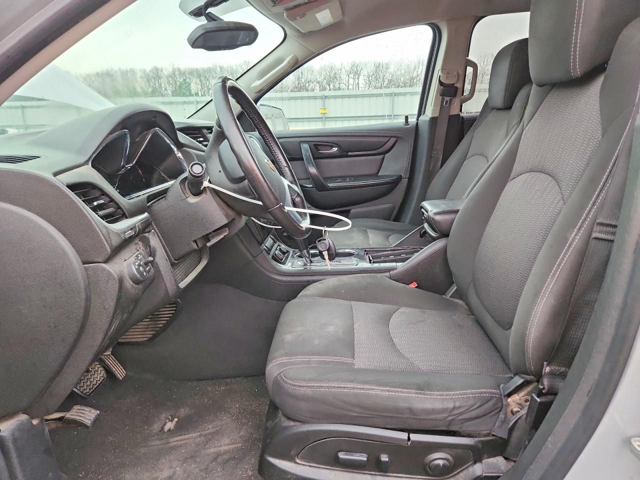 2017 Chevrolet Traverse lt