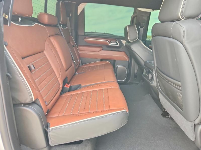 2025 GMC Sierra K2500 Denali Ultimate