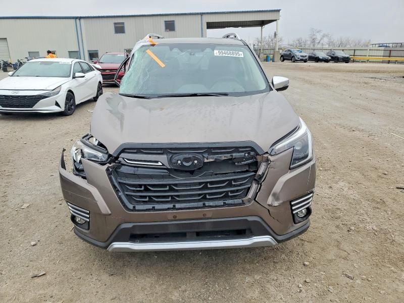 2022 Subaru Forester Touring