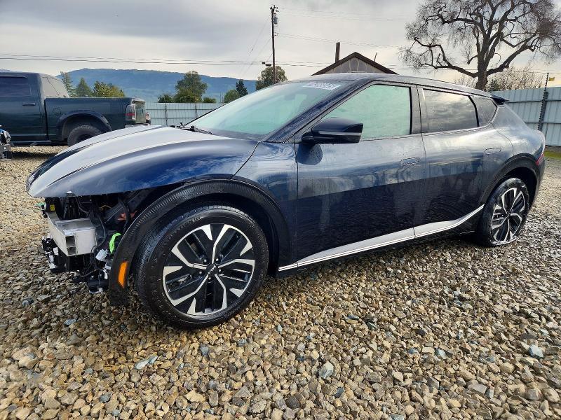 2024 KIA EV6 Light