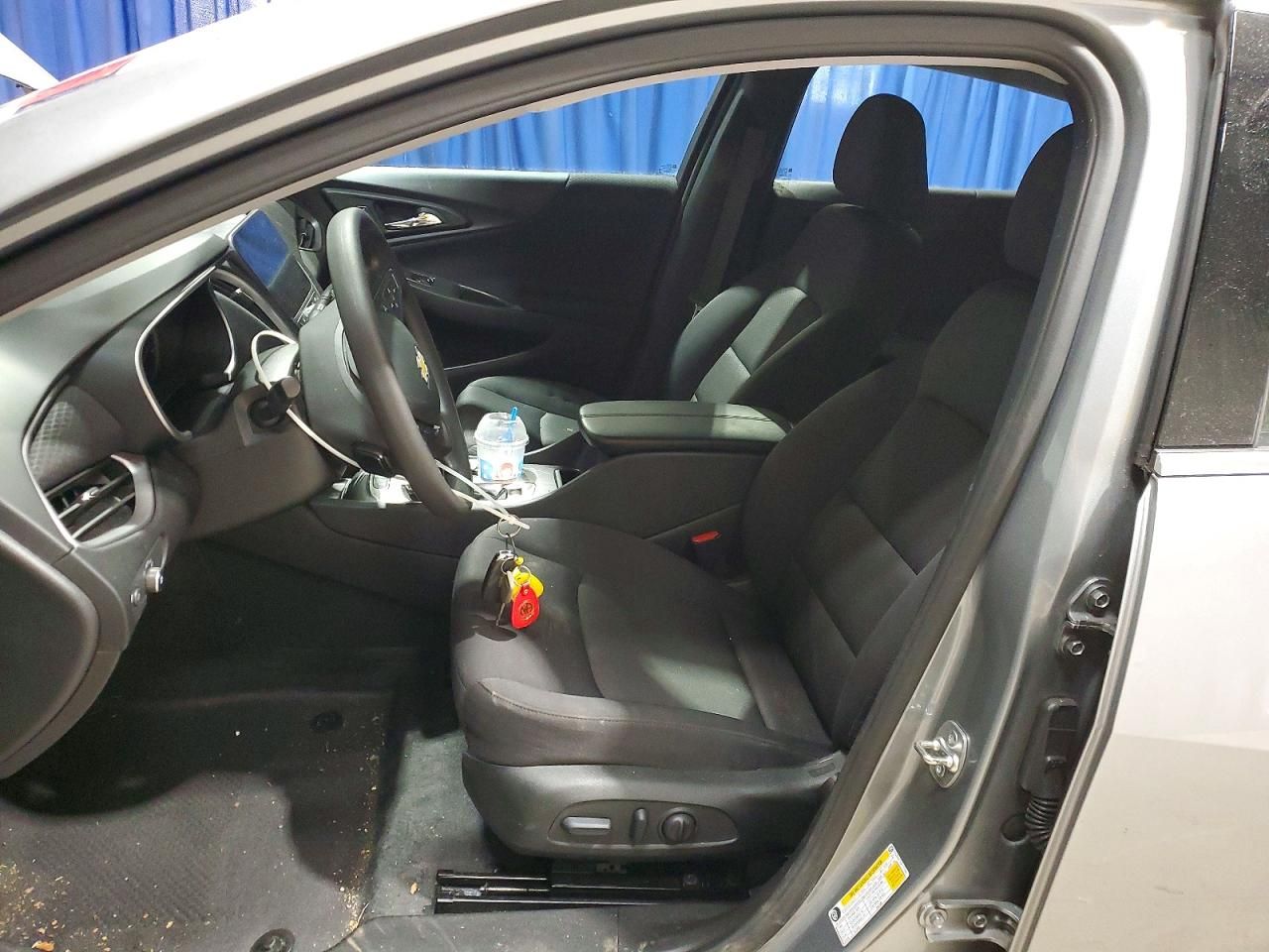 2025 Chevrolet Malibu lt