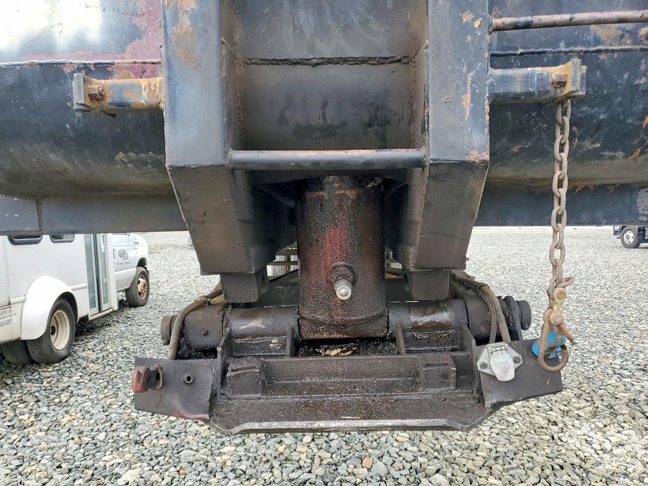 1981 Cherokee By Forest R 1981 Cherokee ED 2630 H END Dump Trailer