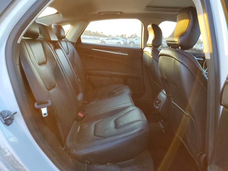 2018 Ford Fusion Titanium/platinum