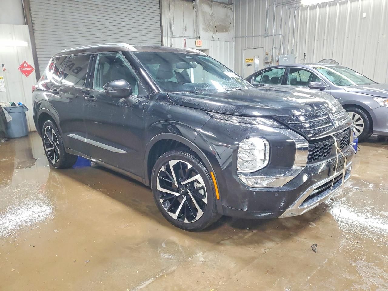 2023 Mitsubishi Outlander sel