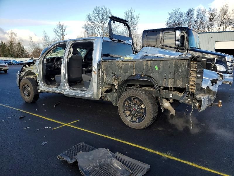 2023 Toyota Tundra Crewmax SR5