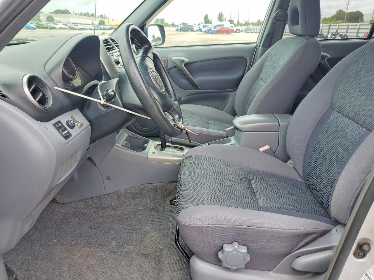 2003 Toyota Rav4