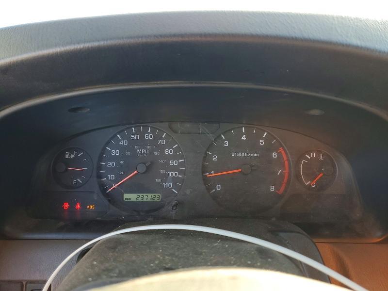 2001 Nissan Xterra xe