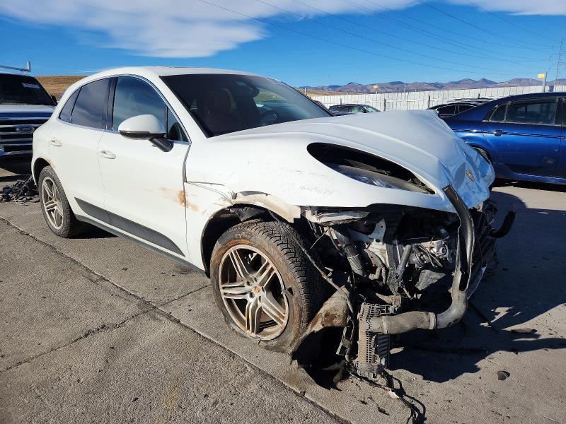 2015 Porsche Macan s