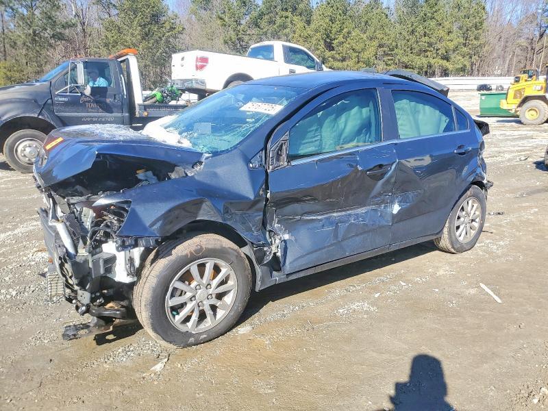 2020 Chevrolet Sonic lt