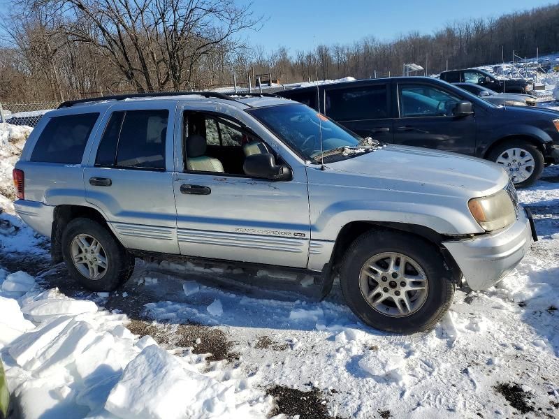 2002 Jeep Grand Cherokee Laredo
