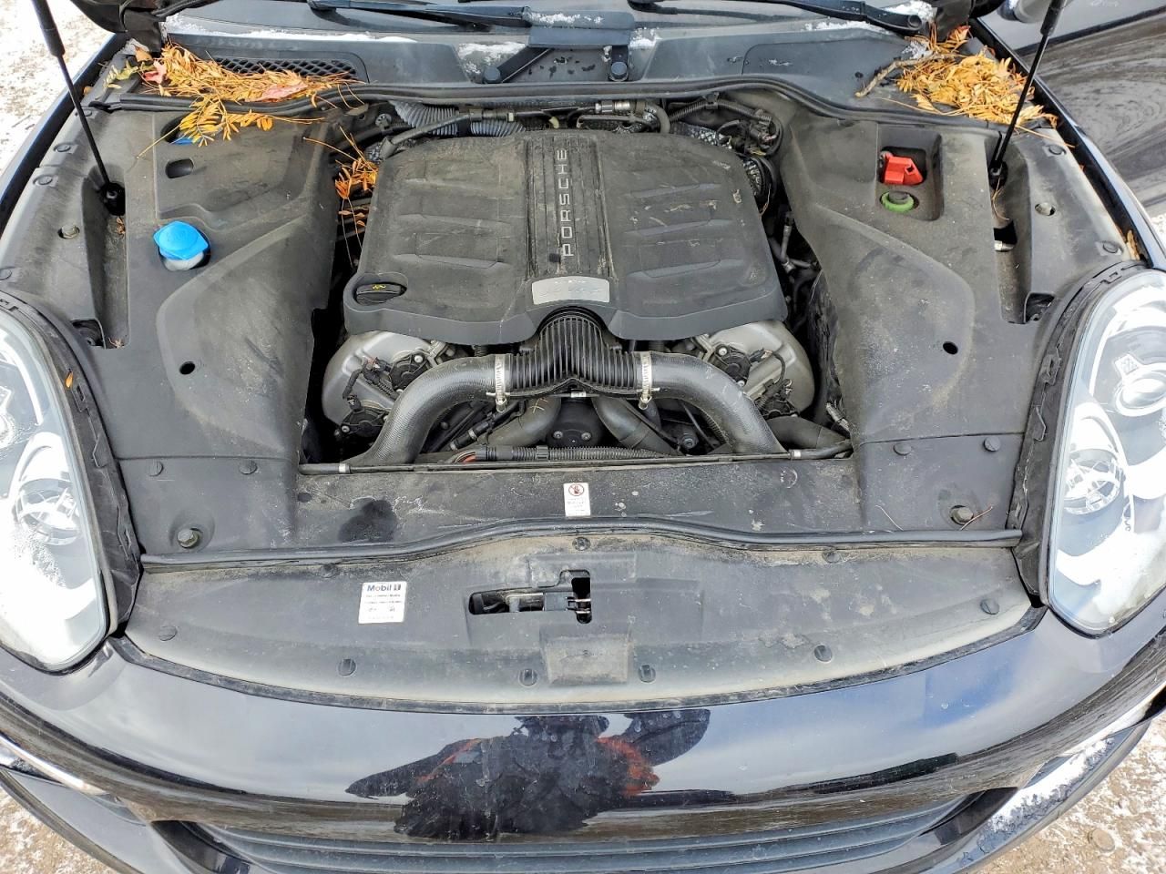 2016 Porsche Cayenne s