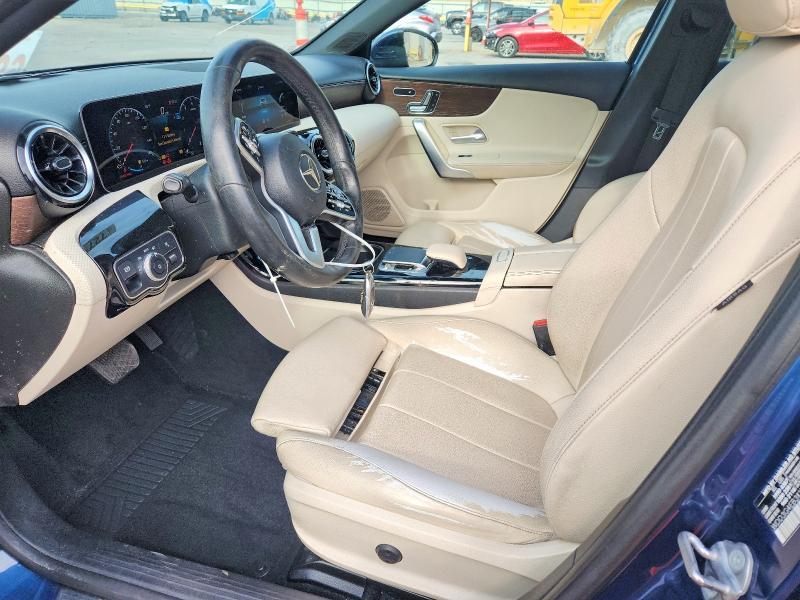 2019 Mercedes-Benz A 220