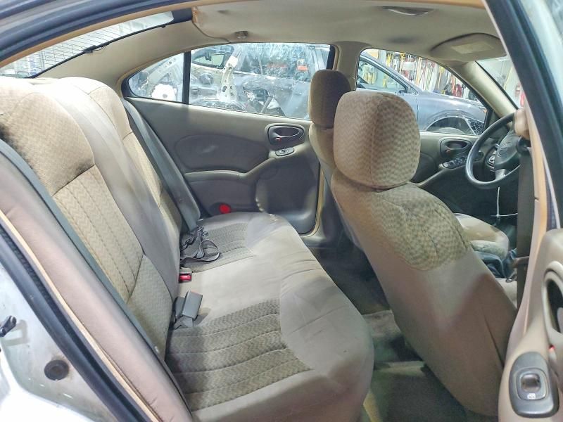 2004 Pontiac Grand am SE1