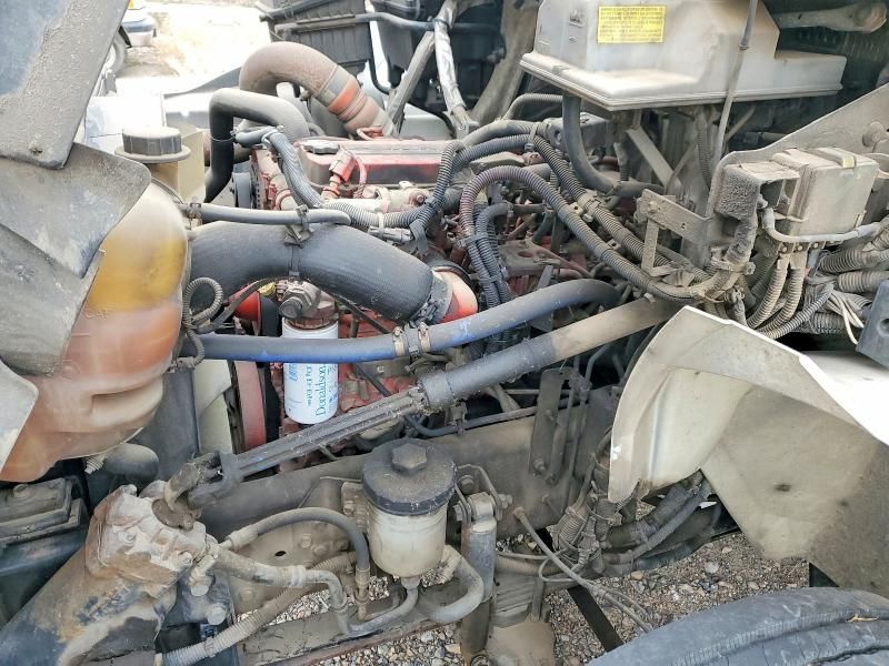 2017 International 4000 4300-box Truck