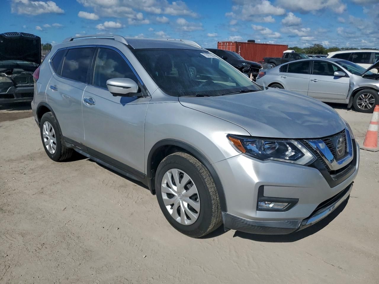 2017 Nissan Rogue s