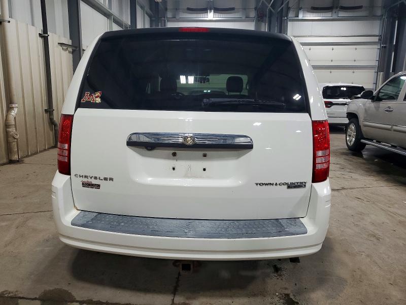 2009 Chrysler Town & Country Touring