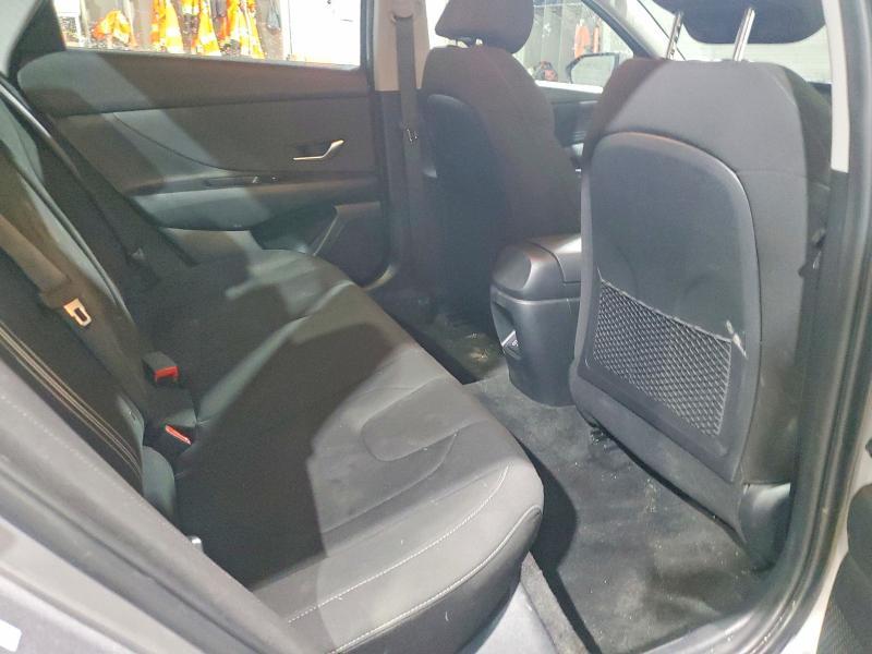 2025 Hyundai Elantra sel
