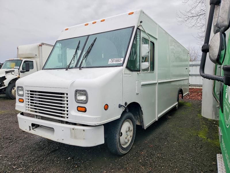 2008 Freightliner MT45 Chassis Delivery Van