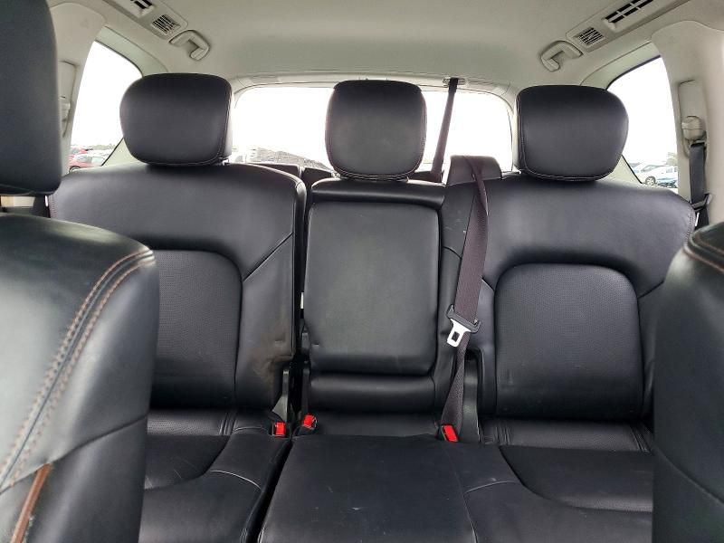 2017 Nissan Armada sv