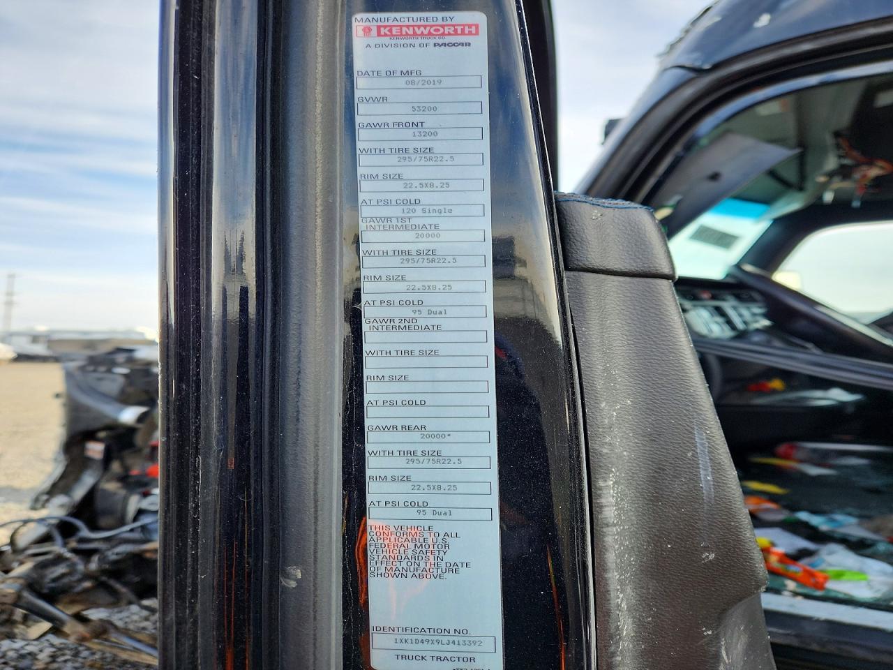 2020 Kenworth Construction W990