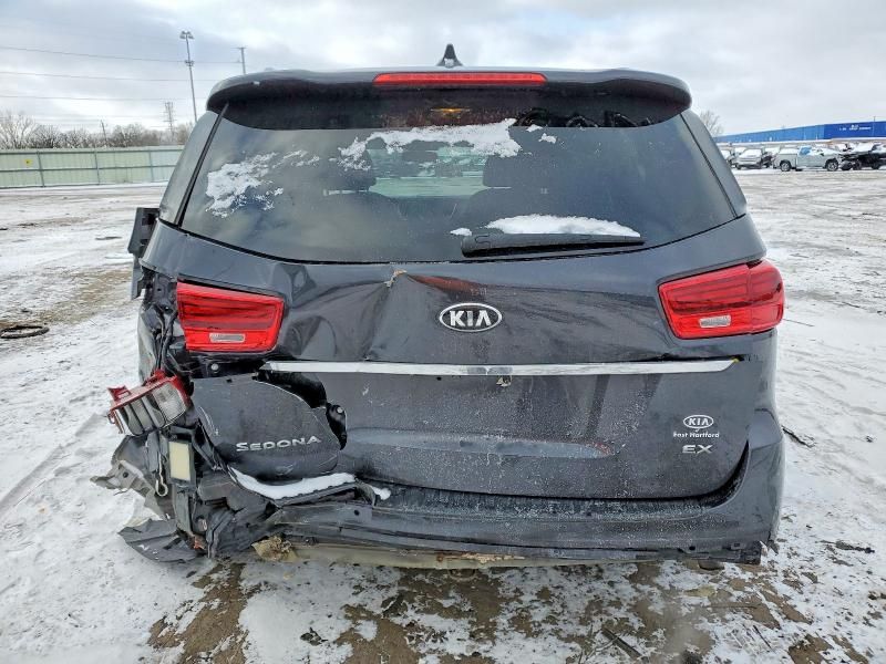 2020 KIA Sedona lx