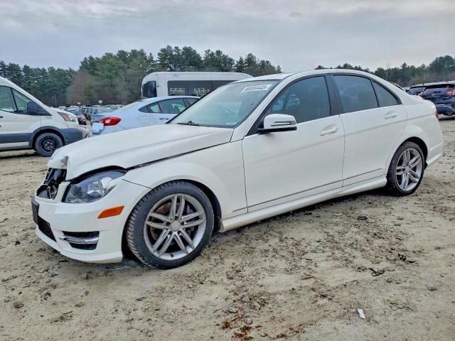 2013 Mercedes-Benz C 300 4matic