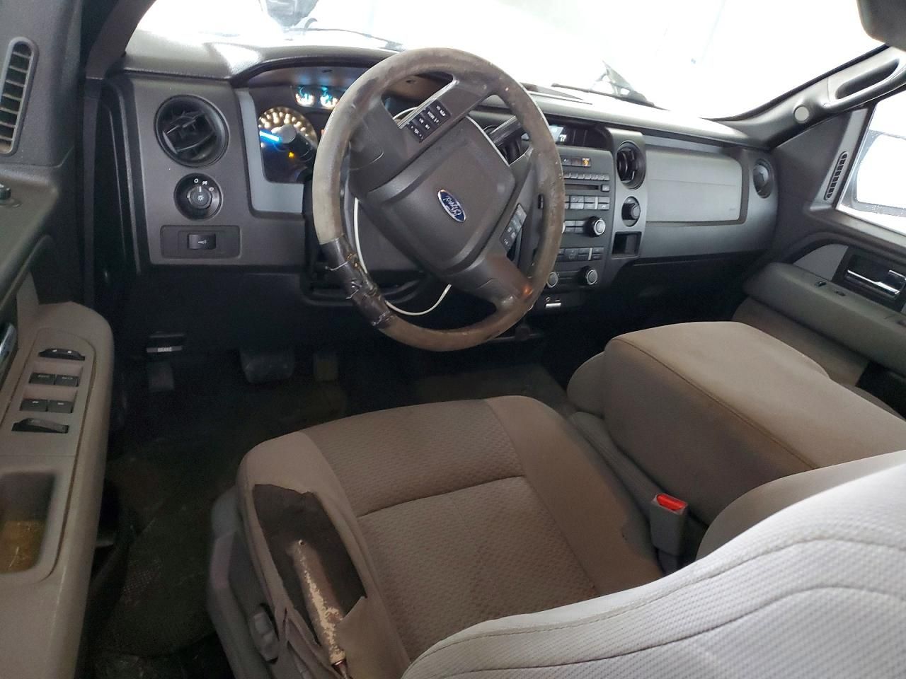 2014 Ford F150 Super cab