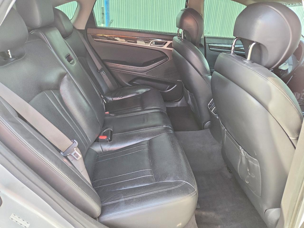 2017 Genesis G80 3.8