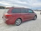 2016 Toyota Sienna le