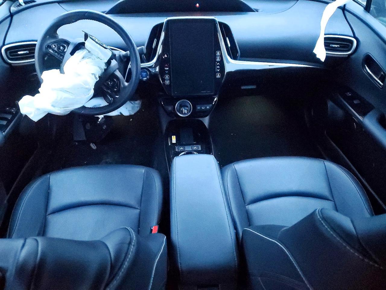 2022 Toyota Prius Prime le