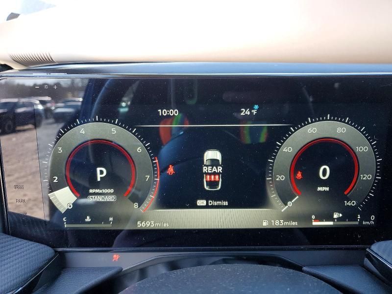 2025 Nissan Kicks sr