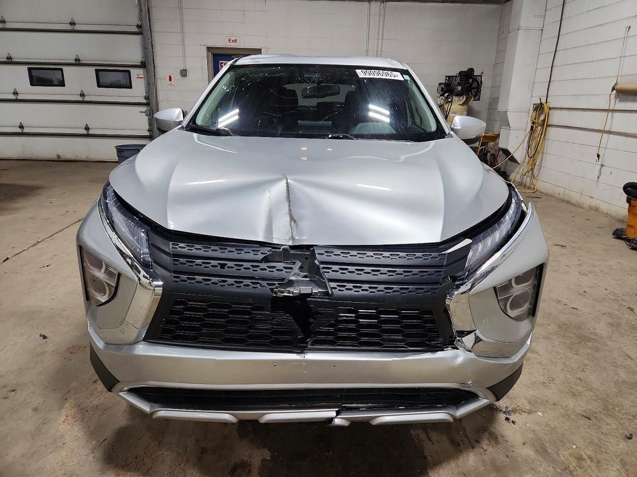 2024 Mitsubishi Eclipse Cross se