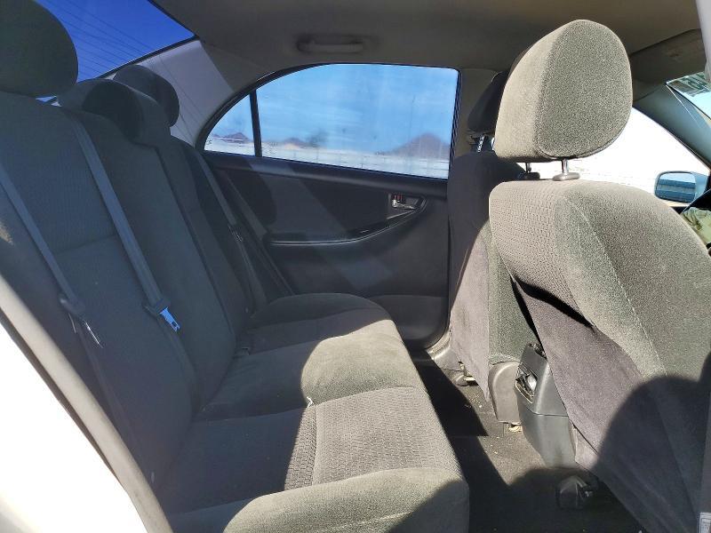 2005 Toyota Corolla s