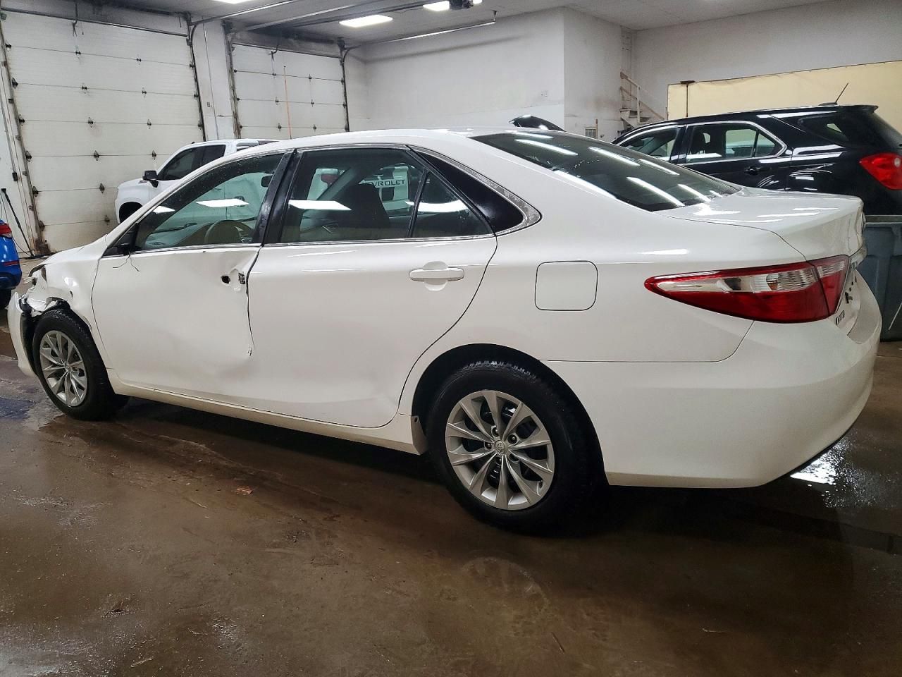 2015 Toyota Camry le