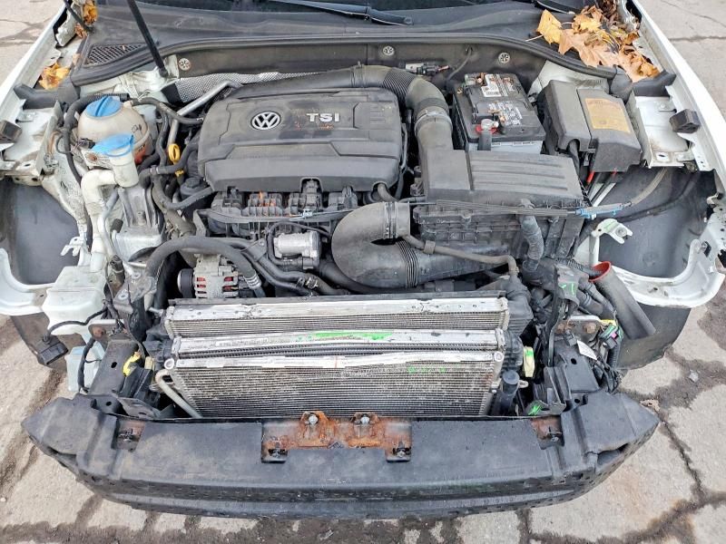 2017 Volkswagen Passat R-line