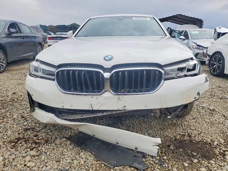 2022 BMW 530 i