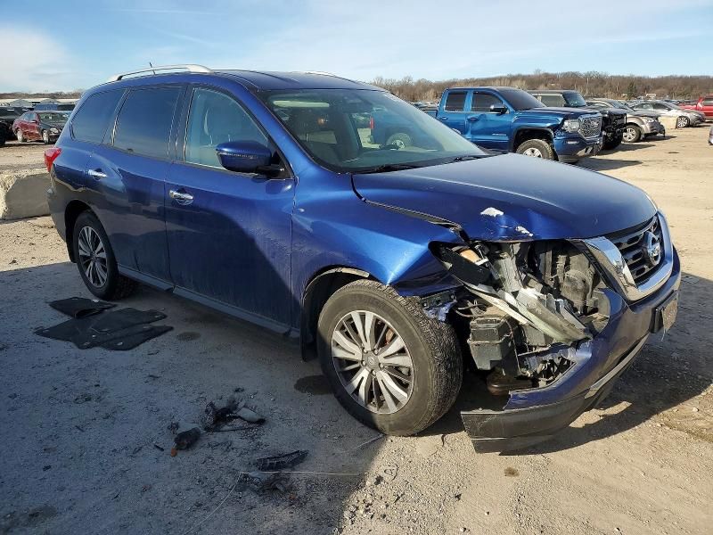 2017 Nissan Pathfinder s