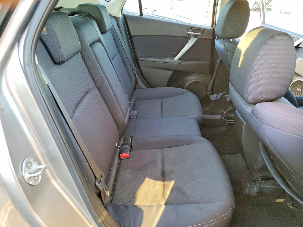 2010 Mazda 3 S