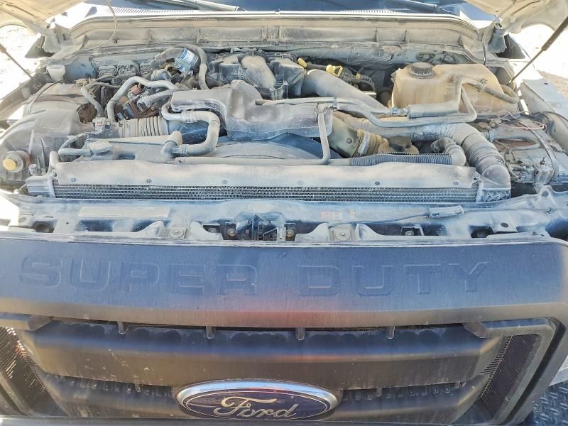 2015 Ford F350 Super Duty Utility / Service Truck