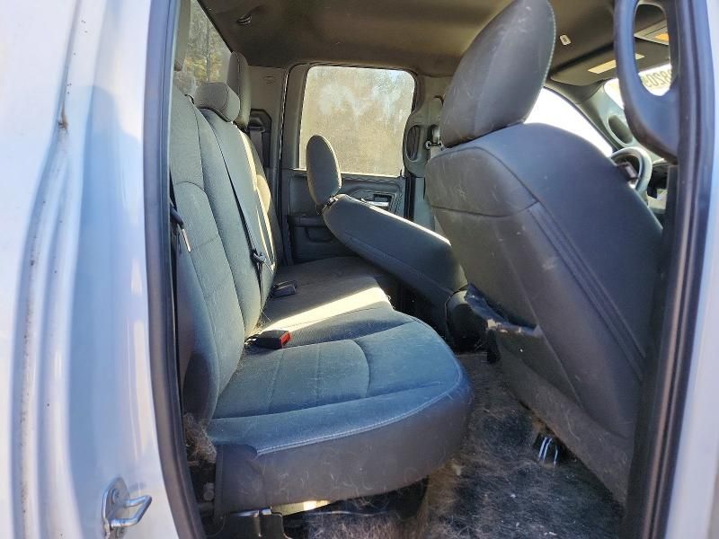 2021 Dodge Ram 1500 Classic slt