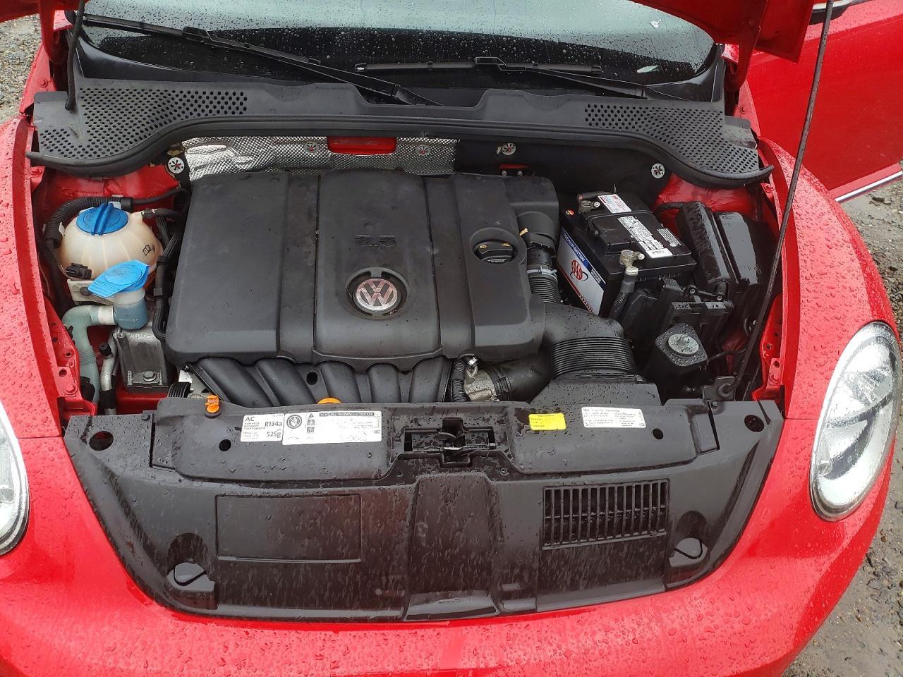 2012 Volkswagen Beetle