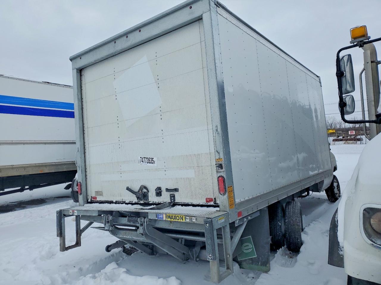 2026 Ford E450 BOX Truck