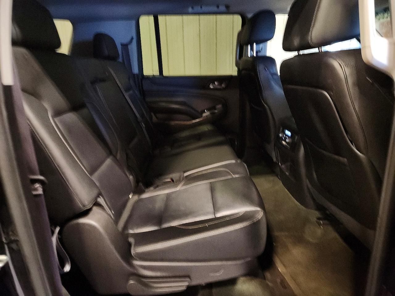 2015 Chevrolet Suburban K1500 lt