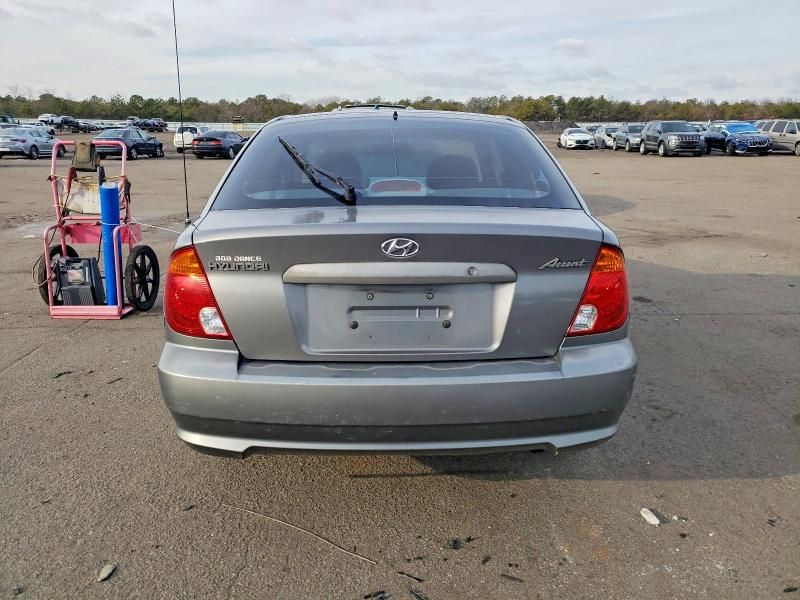 2003 Hyundai Accent gl