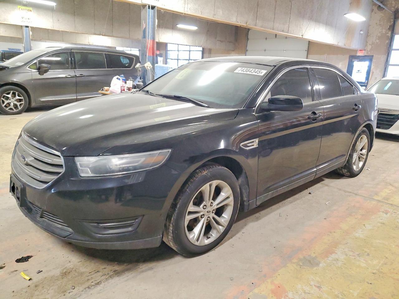 2017 Ford Taurus sel