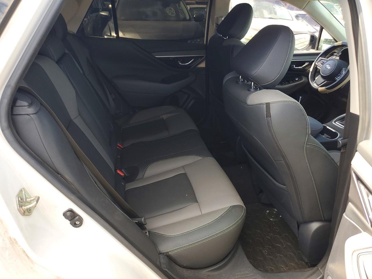 2020 Subaru Outback Onyx Edition xt